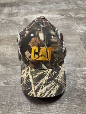 CAT Caterpillar USA Camo Hat